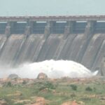 ଖୋଲିଲା ଆଉ ୪ ସ୍ଲୁଇସ୍ ଗେଟ୍ : ହିରାକୁଦ ଜଳଭଣ୍ଡାରରୁ ୮ ସ୍ଲୁଇସ୍ ଗେଟ୍ ଦେଇ ବନ୍ୟାଜଳ ନିଷ୍କାସନ ଜାରି